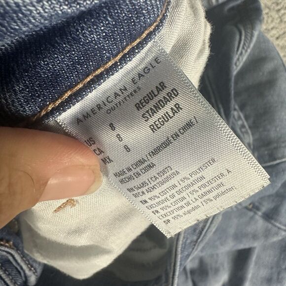 American Eagle Women's 90s Vintage Mom Jeans 8 Regular Distressed Destroyed - Picture 9 of 15